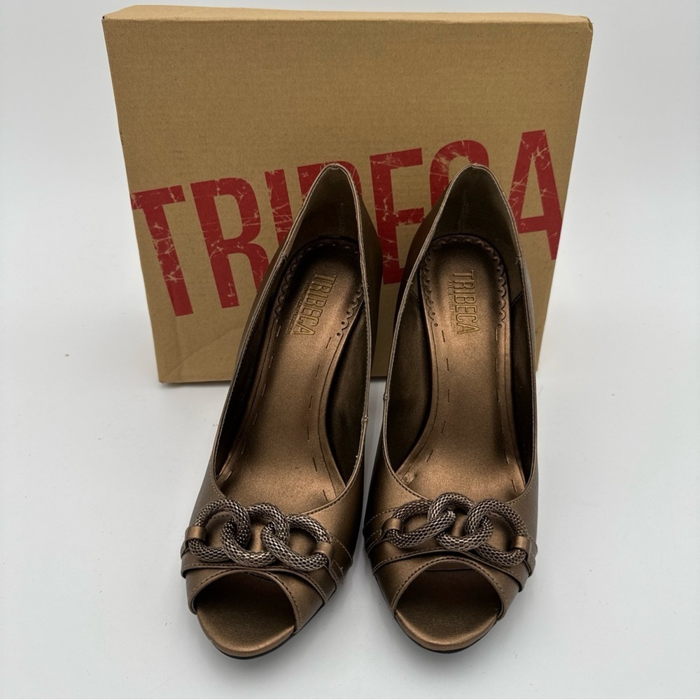 TRIBECA Women’s Peep Toe Bronze Heels Size 8M – Elegant Chain Accent